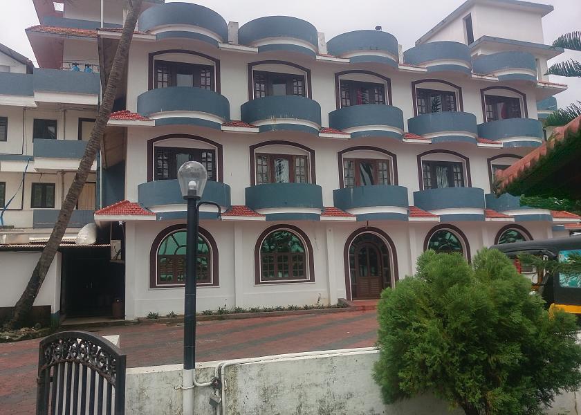 Kerala Thalassery Hotel Exterior