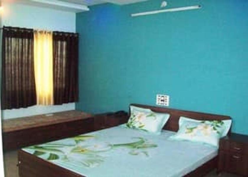 Gujarat Mandvi Bedroom1