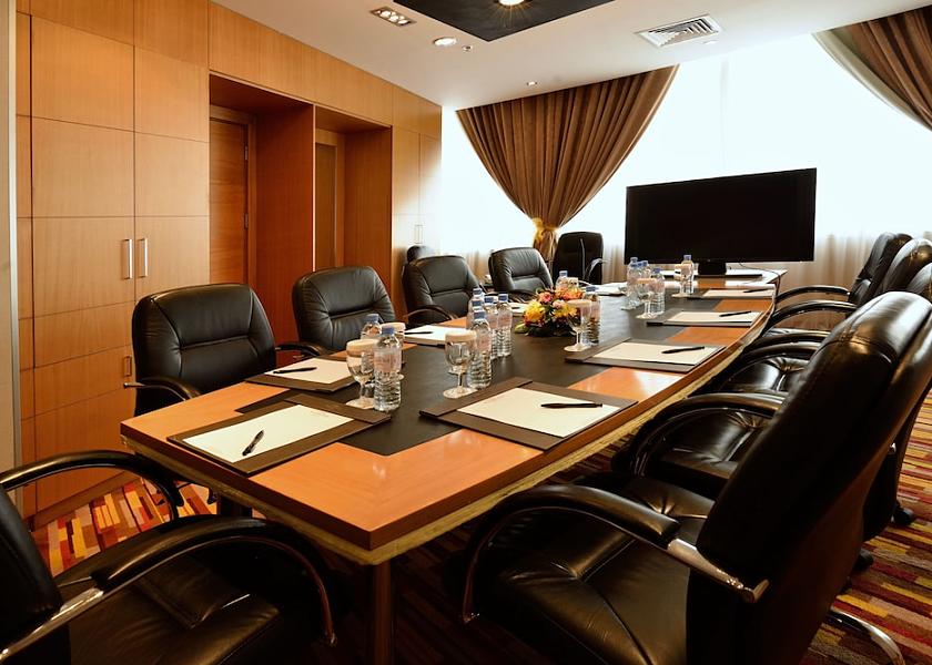  Doha Meeting Room