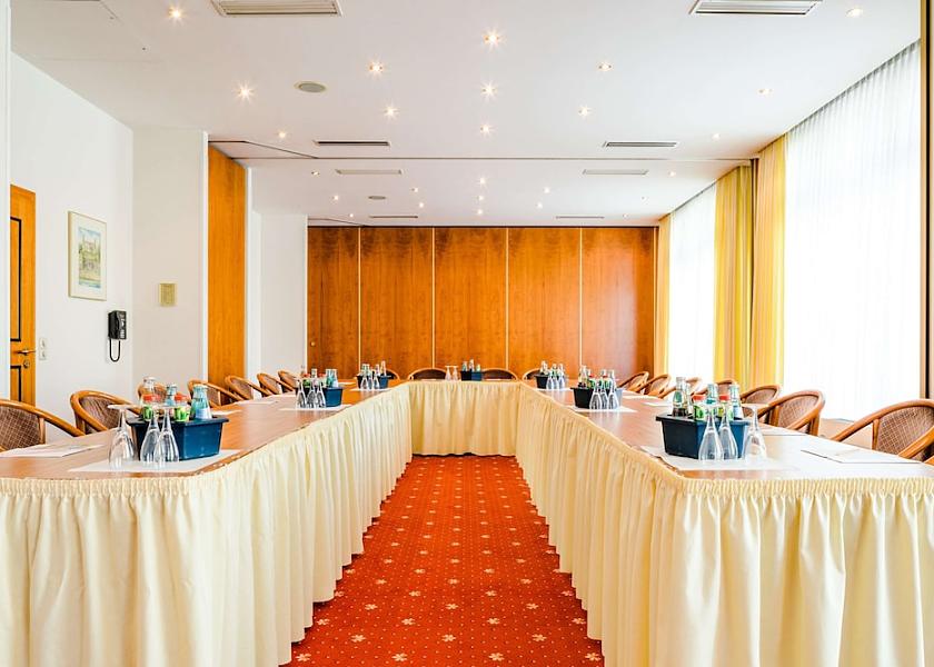 Saxony Dresden Meeting Room