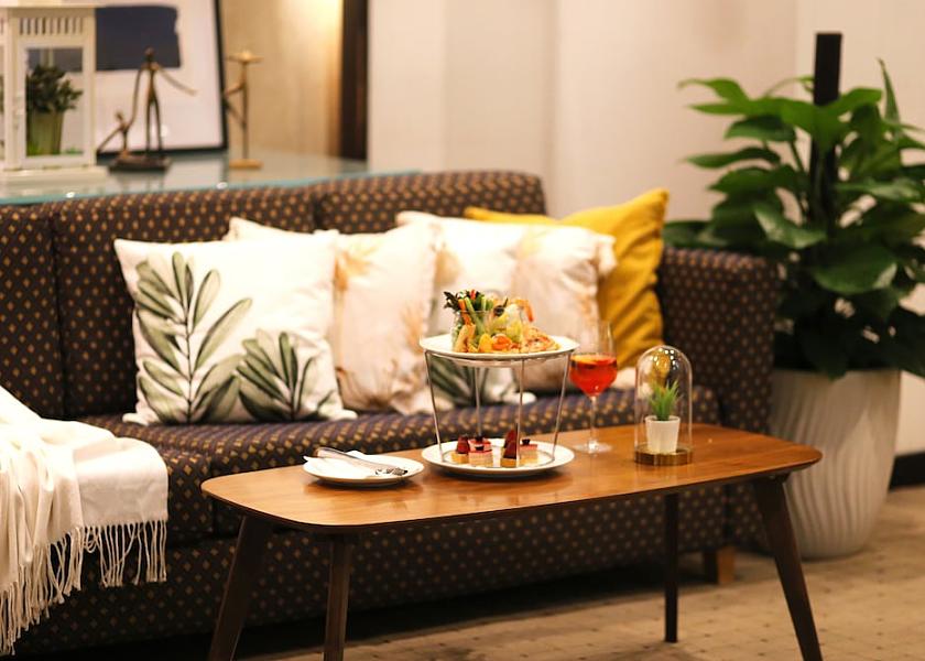  Singapore Executive Lounge