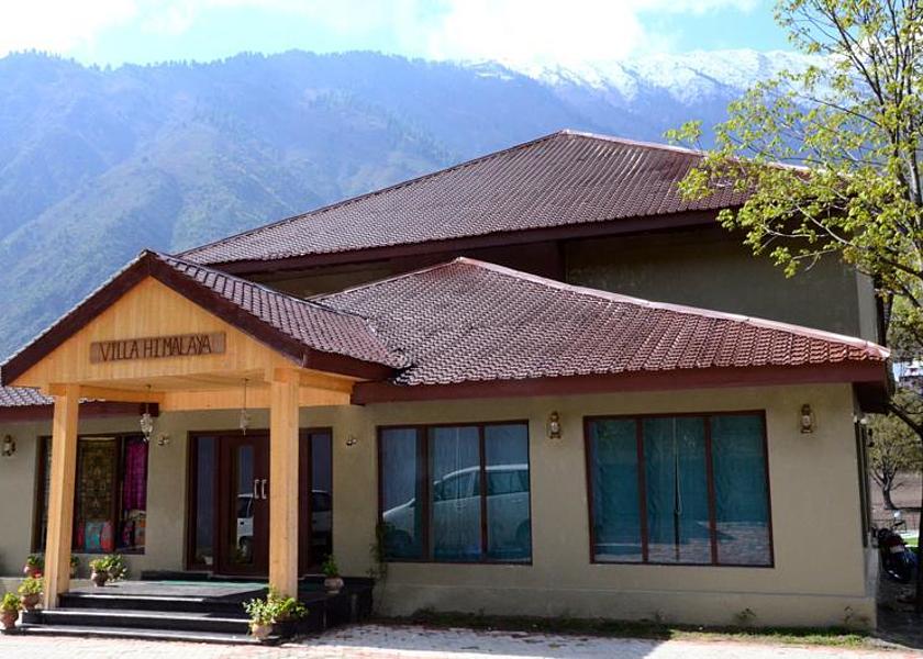 Jammu and Kashmir Sonamarg Hotel Exterior