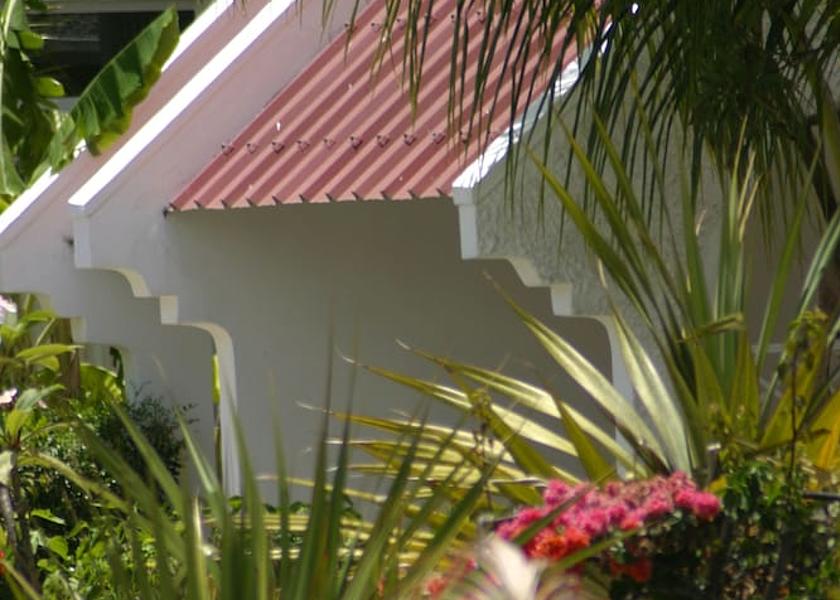  Mauritius Exterior Detail