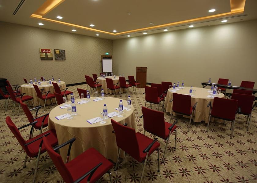 Riyadh Riyadh Meeting Room