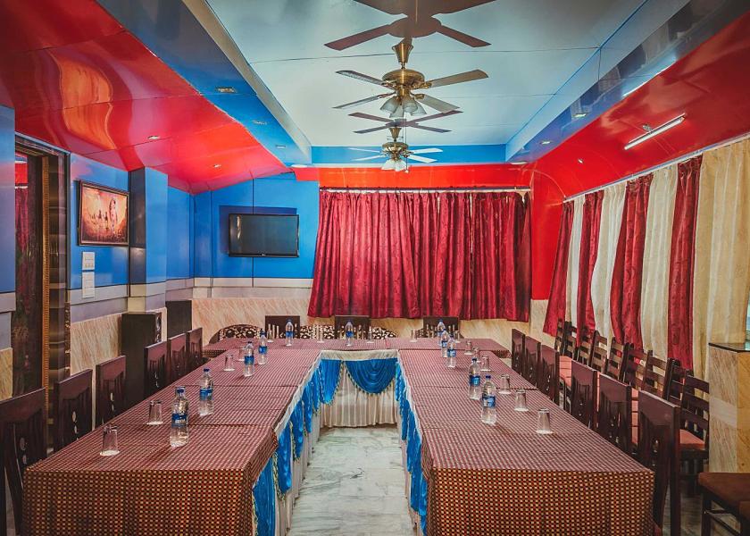 Rajasthan Udaipur Food & Dining