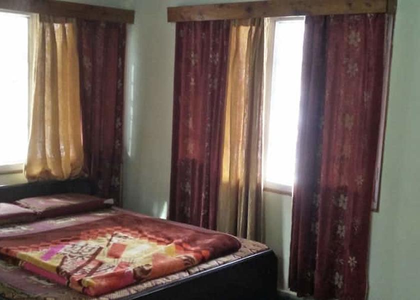 Jammu and Kashmir Patnitop Bedroom