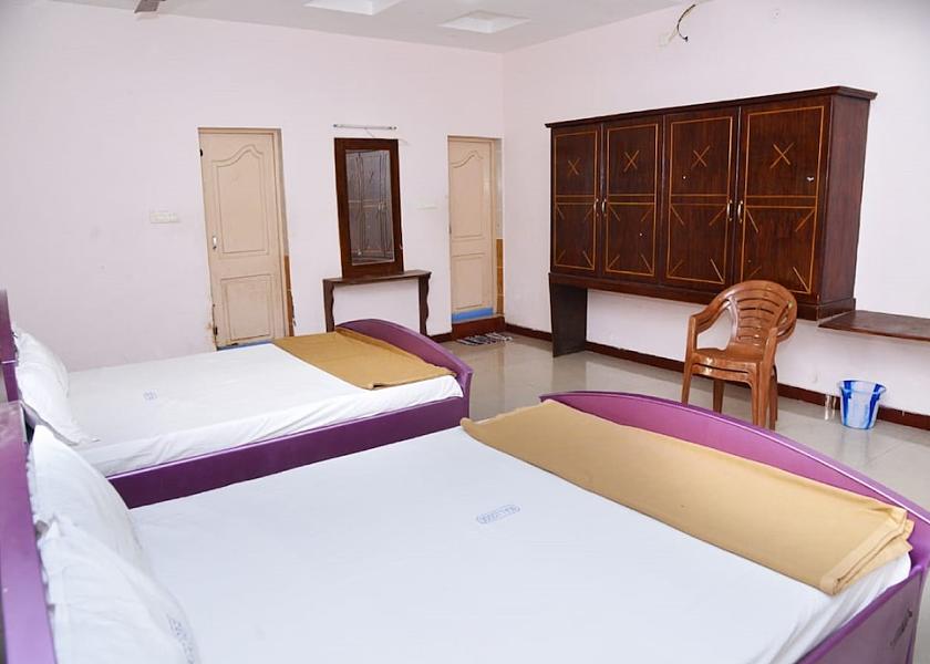 Tamil Nadu Sirkazhi Room