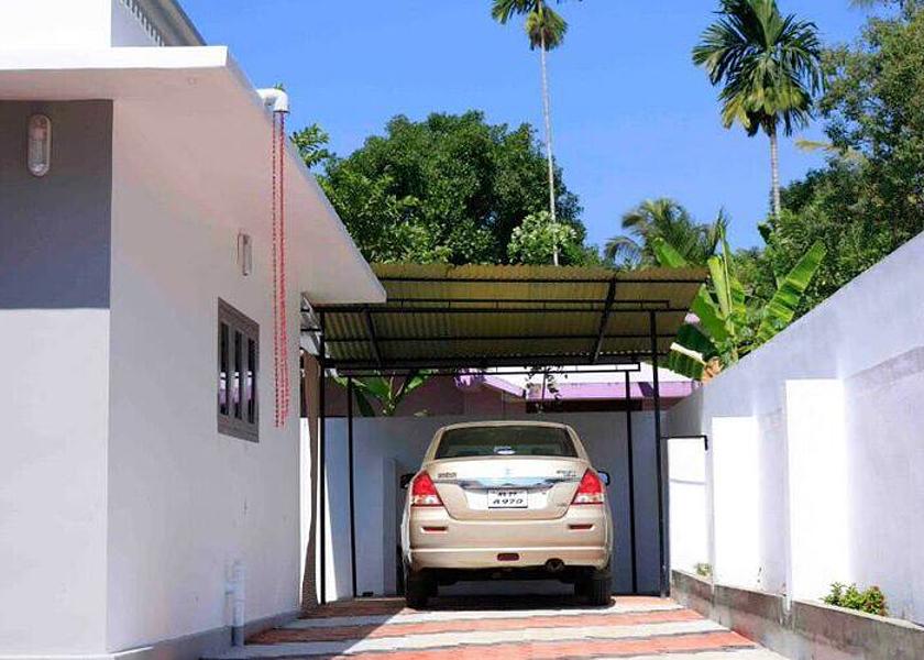 Kerala Thiruvalla parking
