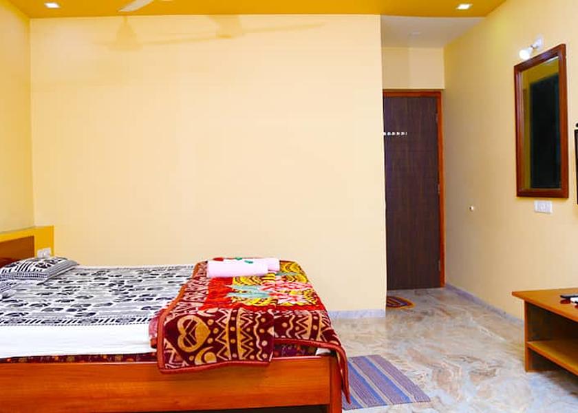 Maharashtra Kashid Bedroom