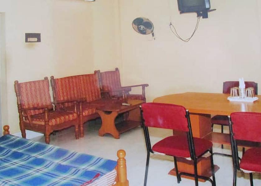 Tamil Nadu Yelagiri living room