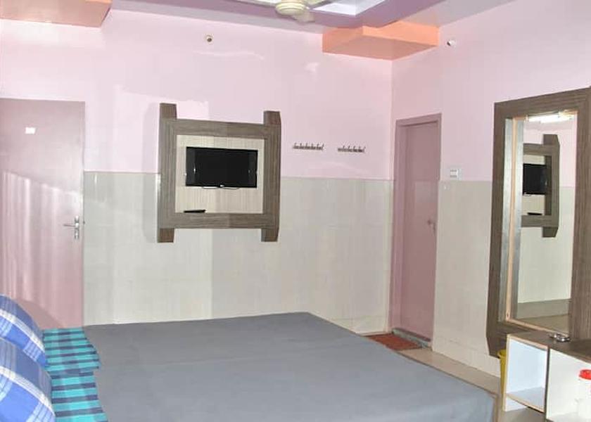 Karnataka Badami Bedroom