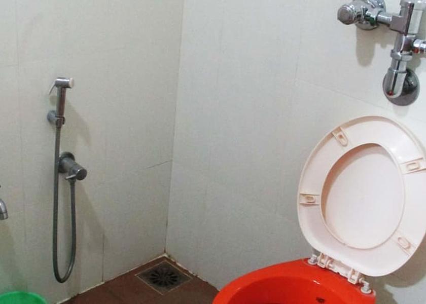 Karnataka Chitradurga wash room