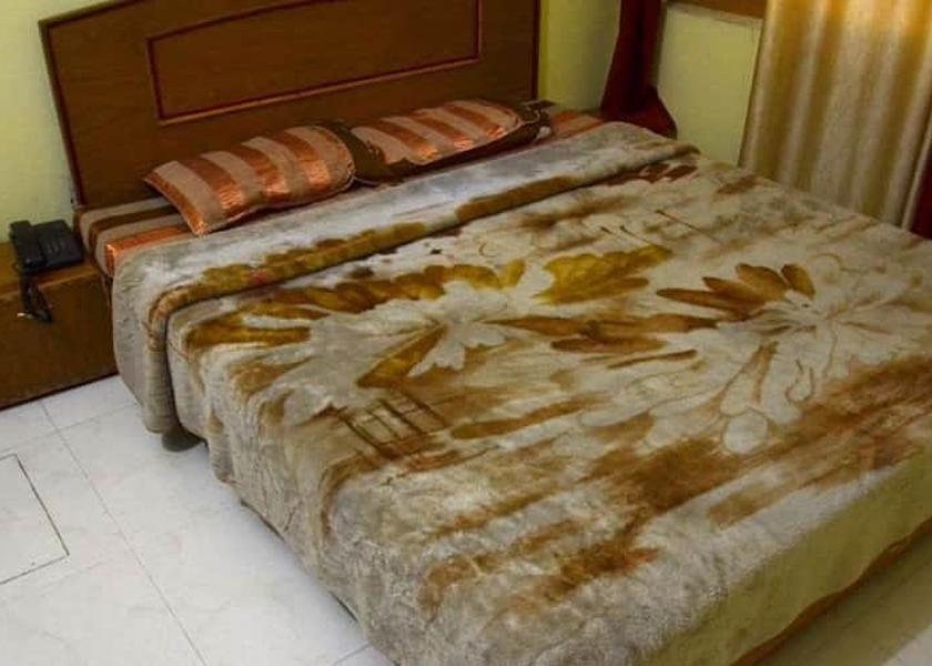 Himachal Pradesh Mandi Double beded room