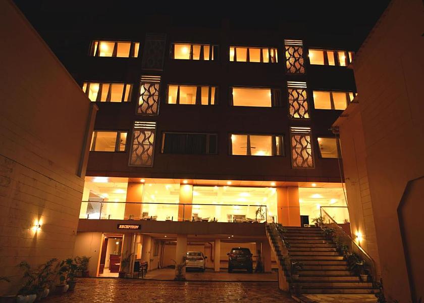 Uttarakhand Dehradun Hotel Exterior