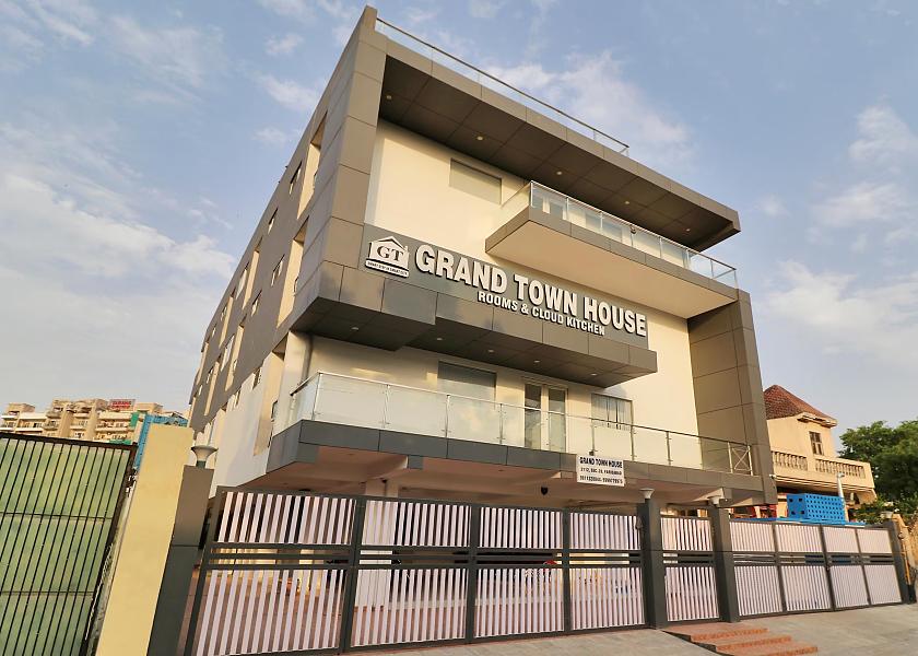 Haryana Faridabad Hotel Exterior