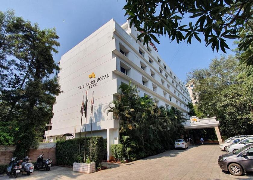 Maharashtra Pune Hotel Exterior