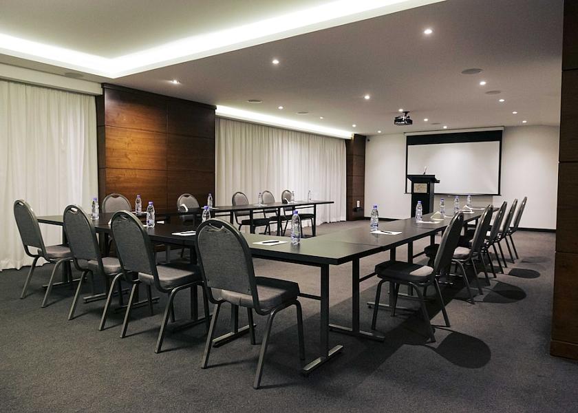  Beirut Meeting Room