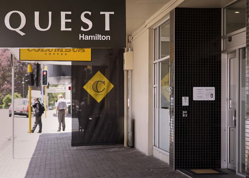Waikato Hamilton Entrance