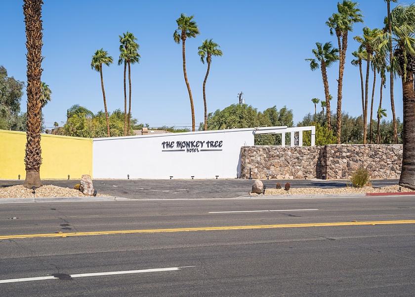 California Palm Springs Facade
