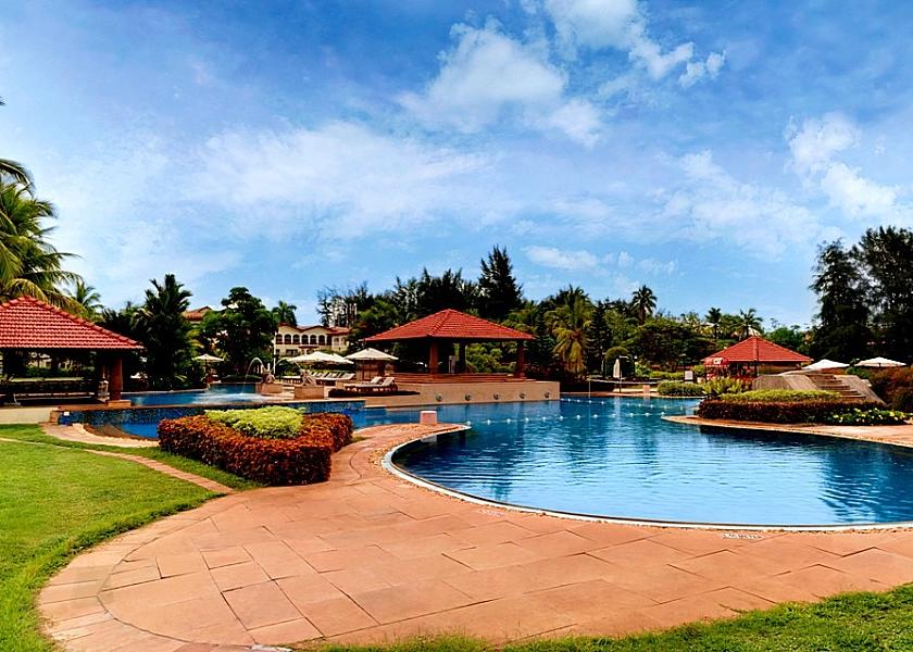 Goa Majorda Pool