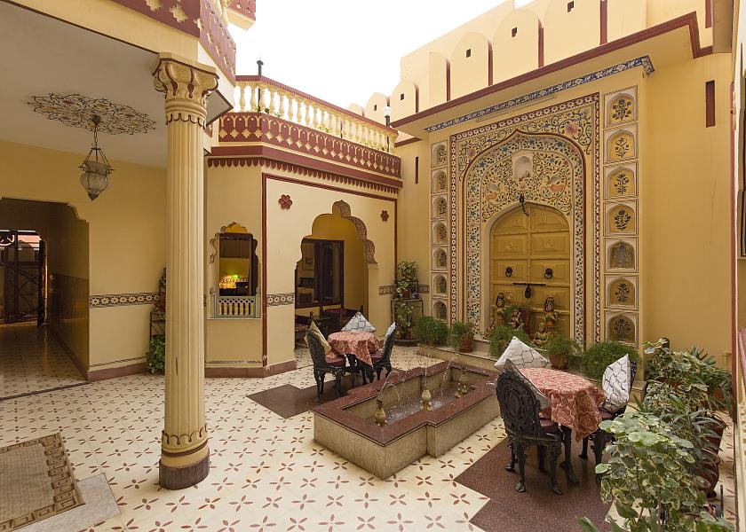 Rajasthan Jaipur Hotel Exterior
