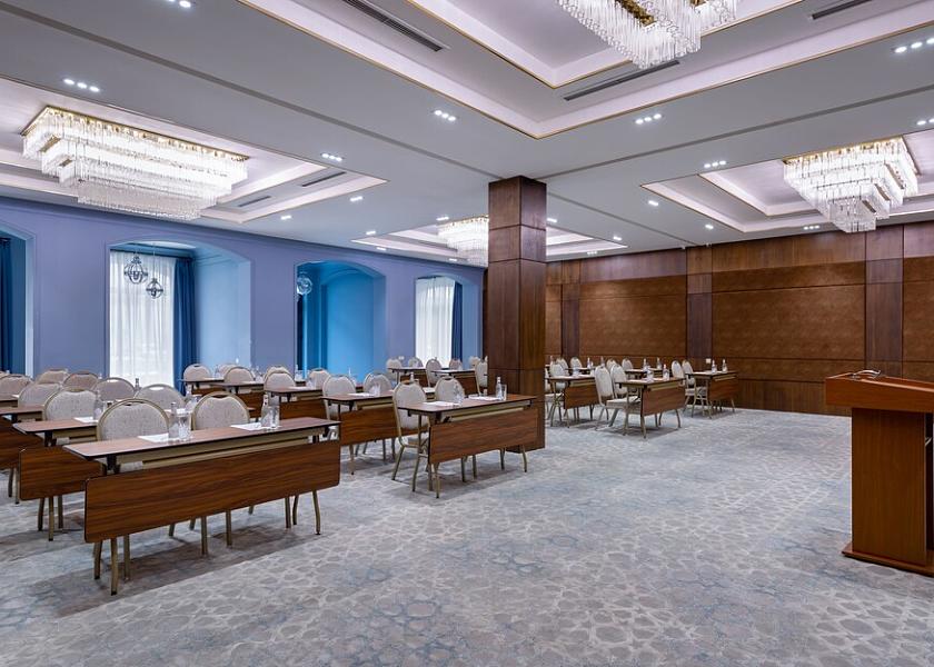  Tashkent Meeting Room