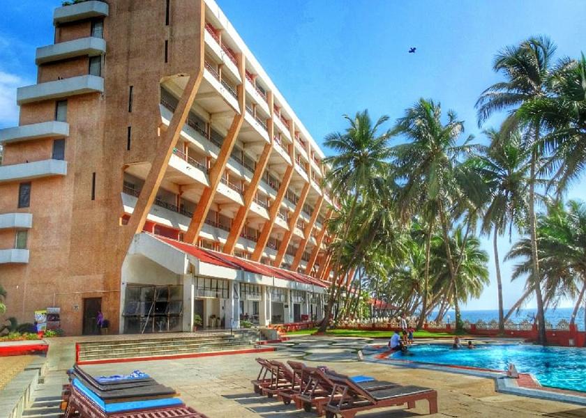 Goa Bagmalo Hotel Exterior