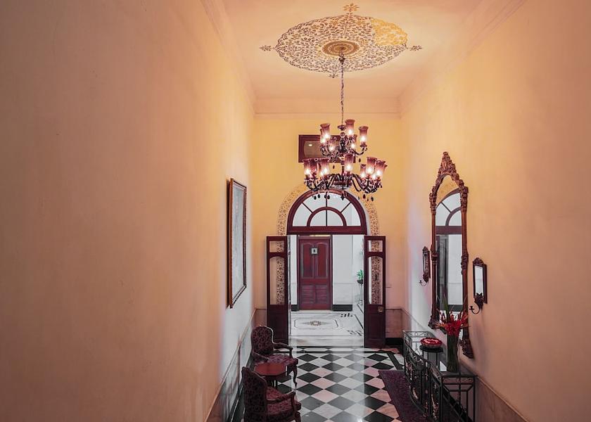 Rajasthan Udaipur Hallway