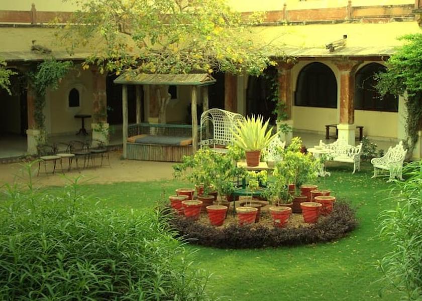Rajasthan Khejarla Garden