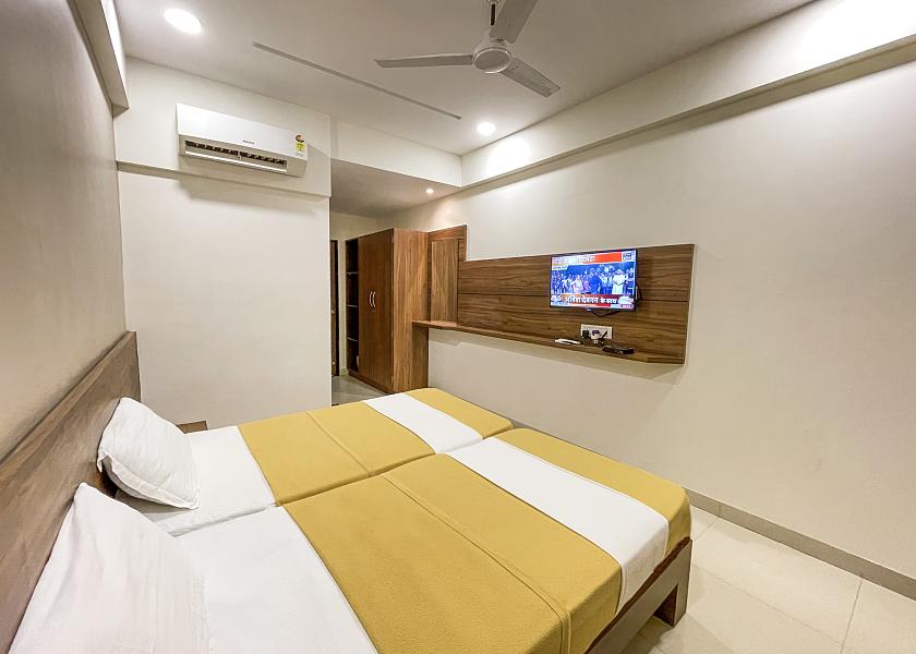 Gujarat Bhuj room interior