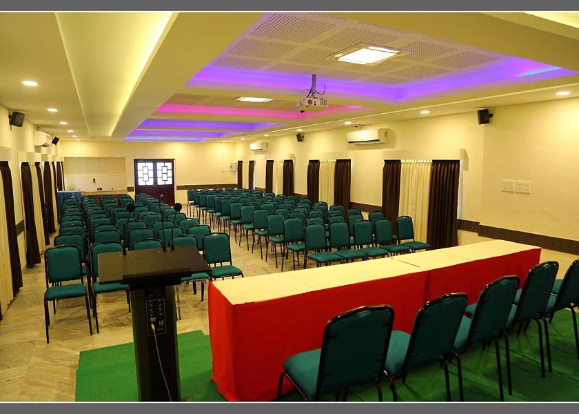 Tamil Nadu Dindi meeting room / ballrooms