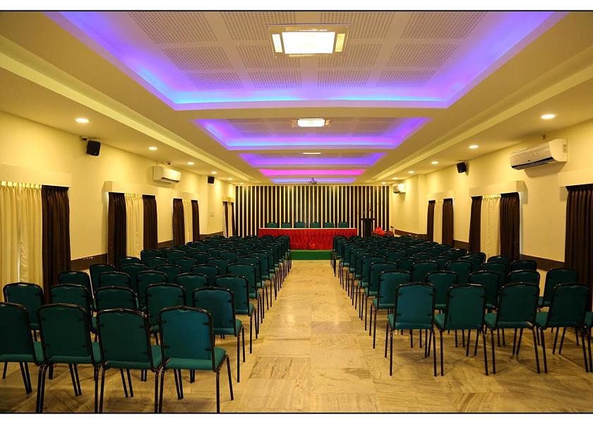 Tamil Nadu Dindi meeting room / ballrooms