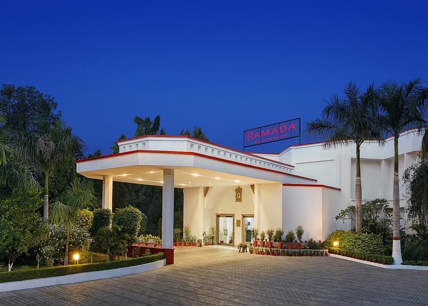 Madhya Pradesh Khajuraho Hotel Exterior