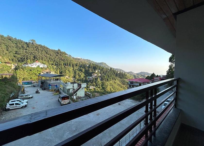 Uttarakhand Mussoorie balcony/terrace