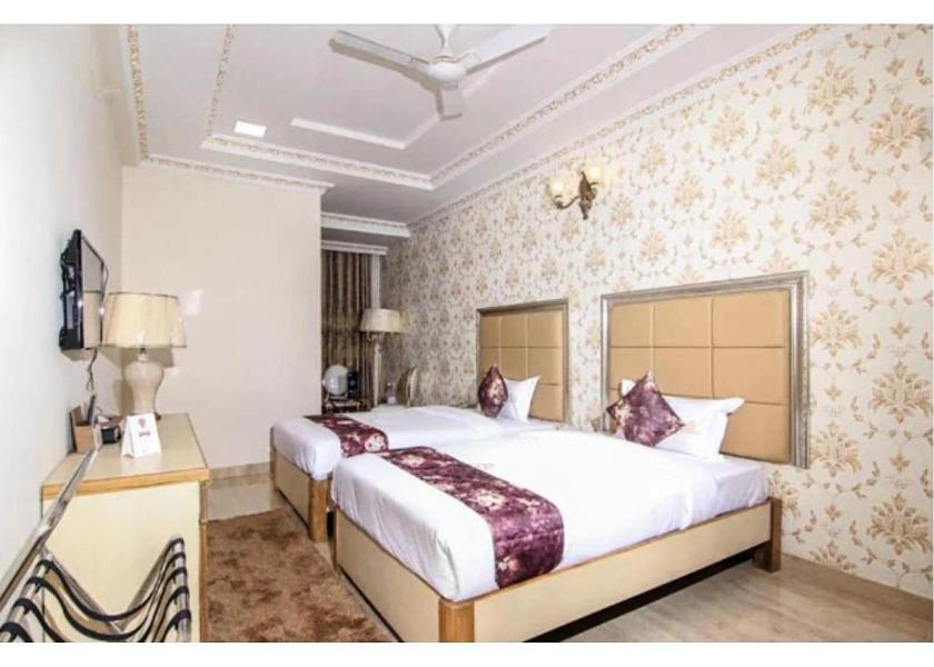 Victoria Lucknow Double Room