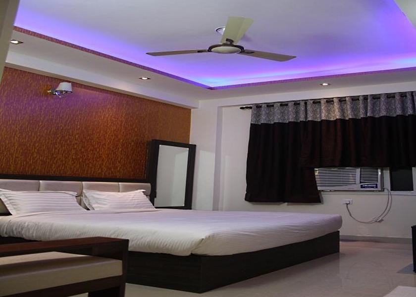 Victoria Lucknow Deluxe Double Room