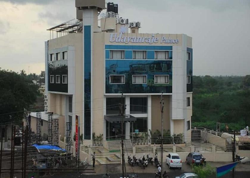 Maharashtra Ahmednagar Hotel Exterior