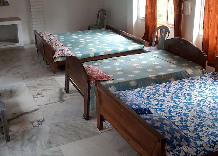 West Bengal Bakkhali 6 Bedded Room