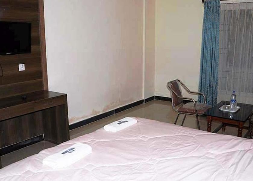 Karnataka Hassan premium room