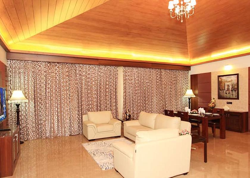 Karnataka Hubballi Suite Sitting Area