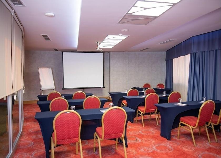  Adana Meeting Room