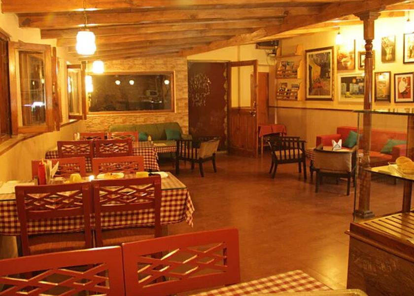 Uttarakhand Nainital Dining Area