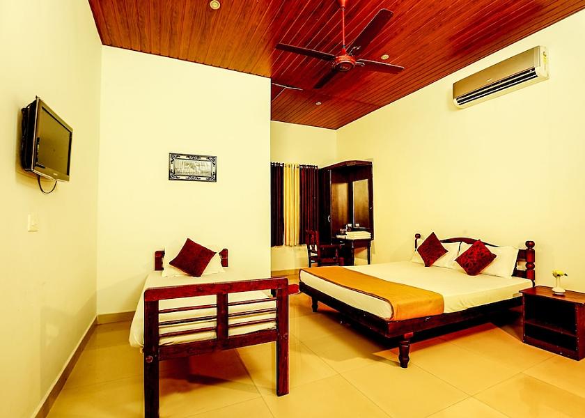 Kerala Alleppey Room