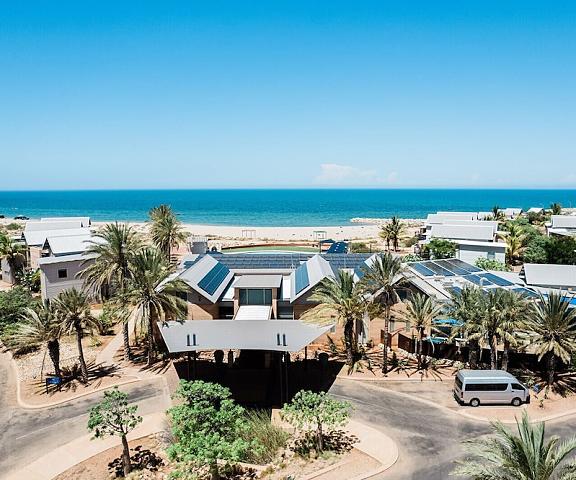 Mantarays Ningaloo Beach Resort Western Australia Exmouth Facade