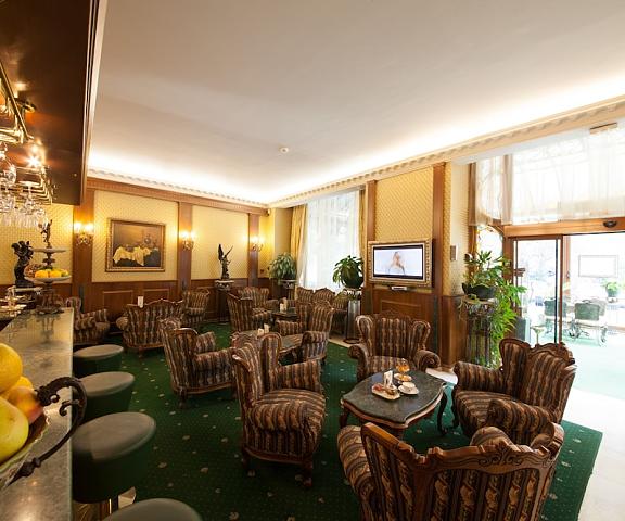 Grand Hotel London null Varna Lobby