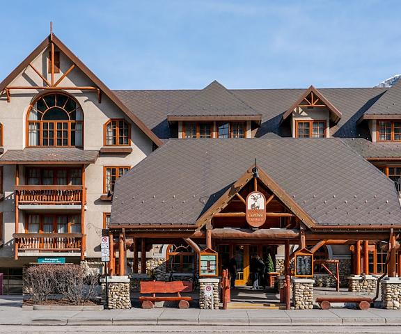 Banff Caribou Lodge and Spa Alberta Banff Entrance