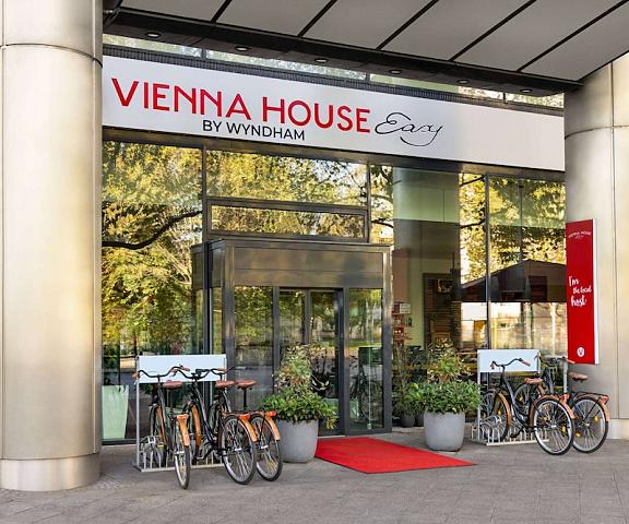 Vienna House Easy by Wyndham Berlin Prenzlauer Berg Brandenburg Region Berlin Exterior Detail