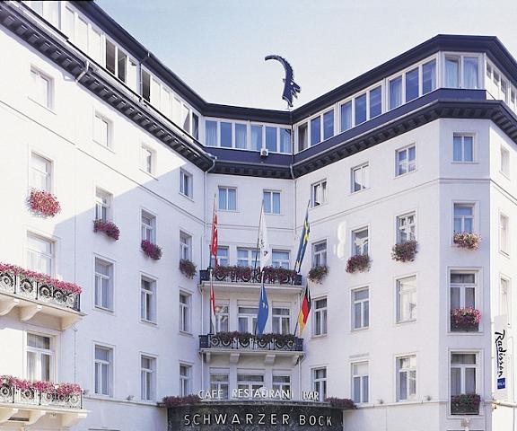 Radisson Blu Schwarzer Bock Hotel Hessen Wiesbaden Entrance
