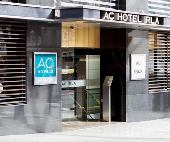 AC Hotel Irla by Marriott Catalonia Barcelona Exterior Detail