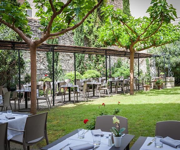 Hotel Le Cloitre St Louis Provence - Alpes - Cote d'Azur Avignon Terrace